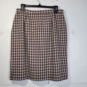 Womens Unbranded Wool Lined Red/gray/black print Size 14 (see measurement below)
